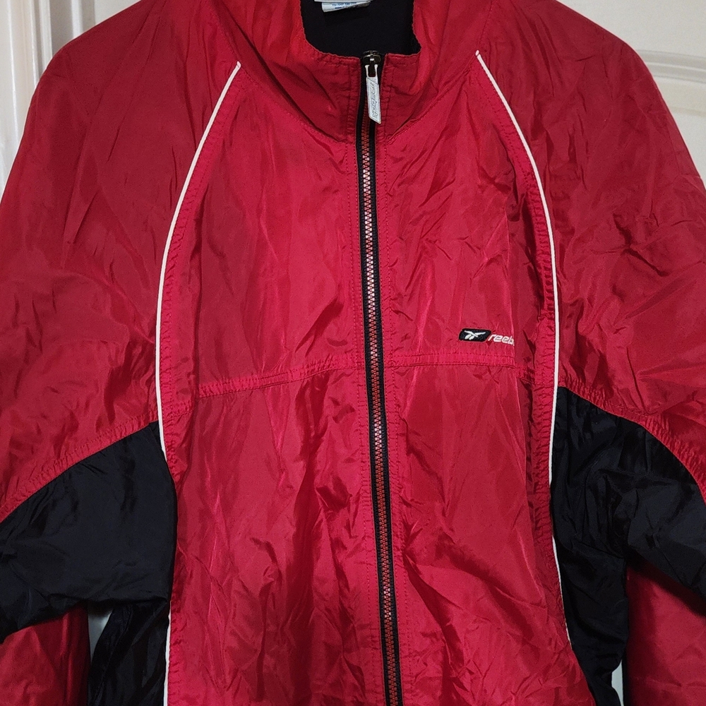 VINTAGE Reebok Red Black Jacket Windbreaker Adult Size‎ L/XL